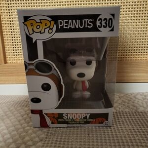 Funko Peanuts Snoopy Vinyl Figure